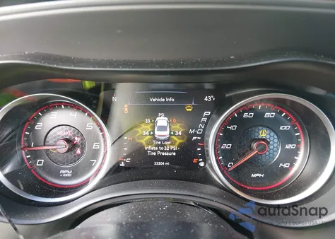 2023 Dodge Charger Gt z USA, uszkodzony, nr VIN 2C3CDXHG8PH580331